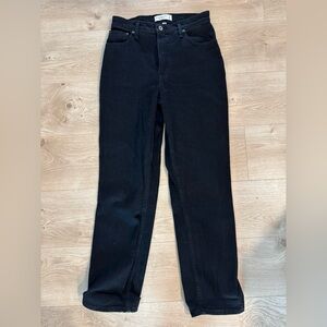 A&F 90s High Rise Straight Leg Curve Love Jean